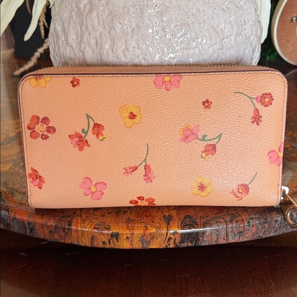 Coach Peach Floral Wallet - Picture 2 of 5